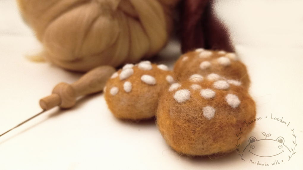 Chouquettes feutrées à l'aiguille